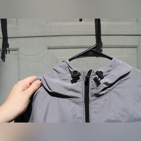 NWT Hurley Medium Performance Ripstop Windbreaker - Picture 4 of 10